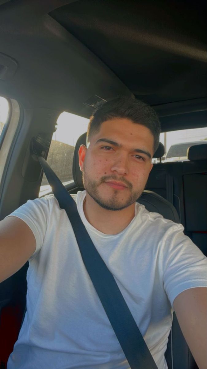 files/perfil_de_hombre.jpg